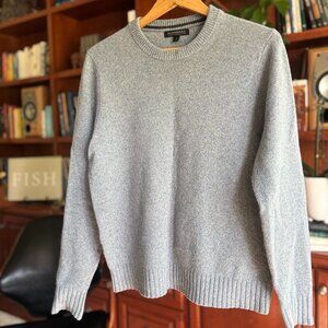 Banana Republic Italian Yarn Sweater – Light Blue (Size Small)